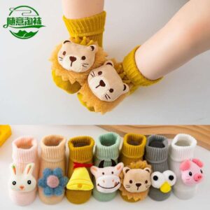 Yellow 3D cartoon animal socks